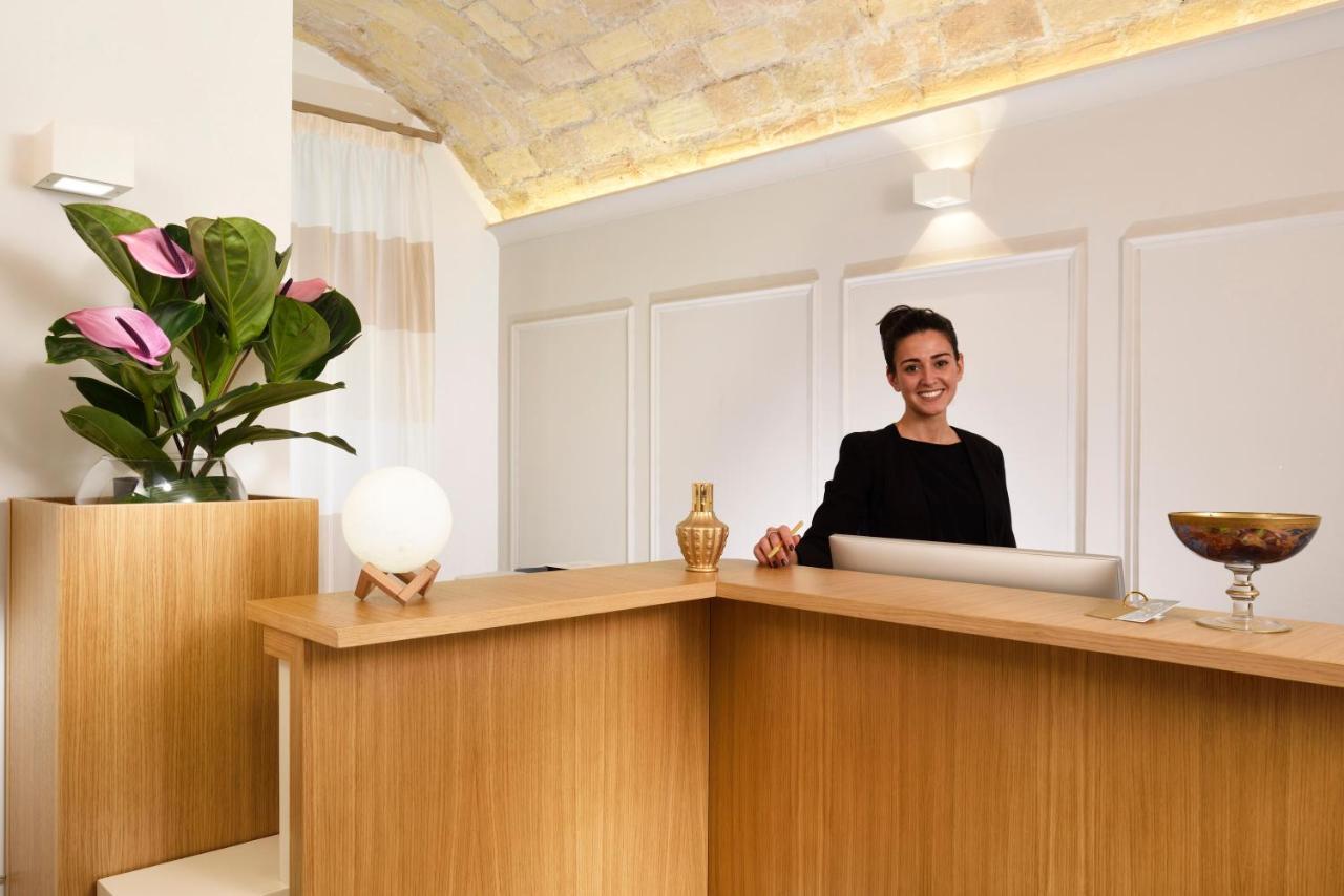 Magica Luna Boutique Hotel - Roma Exterior photo
